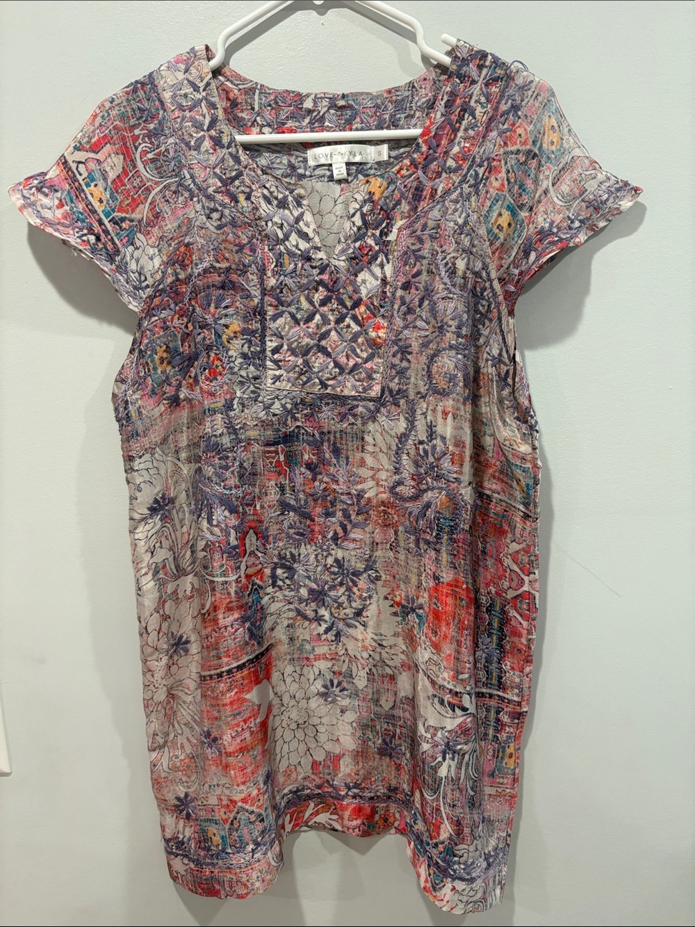 Love Kyla Floral-Paisley Short Sleeve Embroidered Tunic in Multicolor